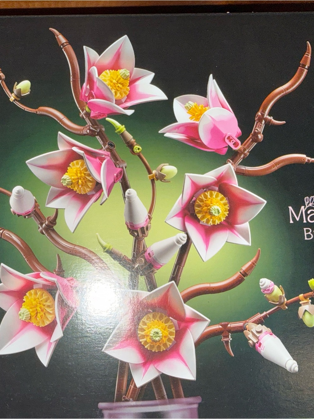 Lego Magnolia
Branches